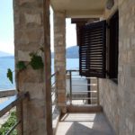 куплю дом на берегу моря в черногории