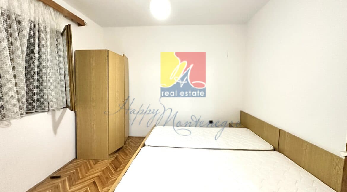 happymontenegro.com.real.estate.for sale.bedroom