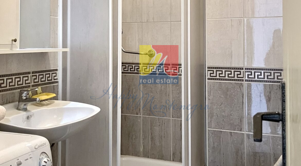 happymontenegro.real.estate.hercegnovi.apartment.seaview10