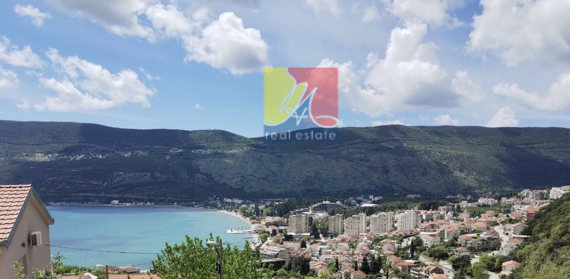 happymontenegro.real.estate.hercegnovi.bythesea.house.seaview11