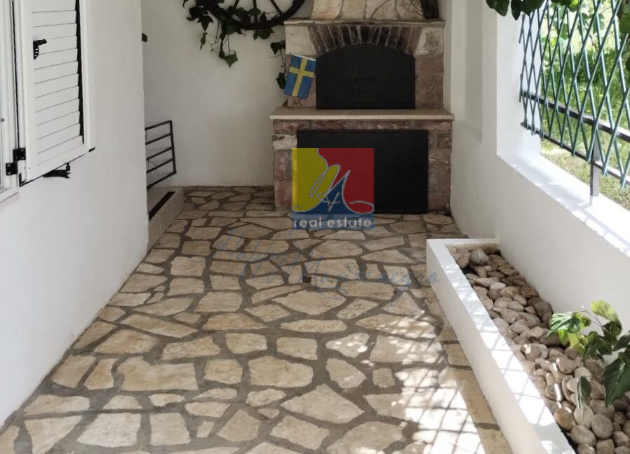 happymontenegro.real.estate.hercegnovi.bythesea.house.seaview8