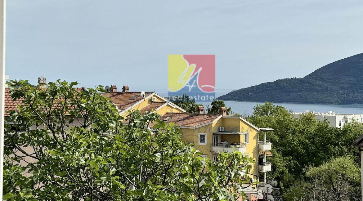 happymontenegro.real.estate.hercegnovi.central.apartment1