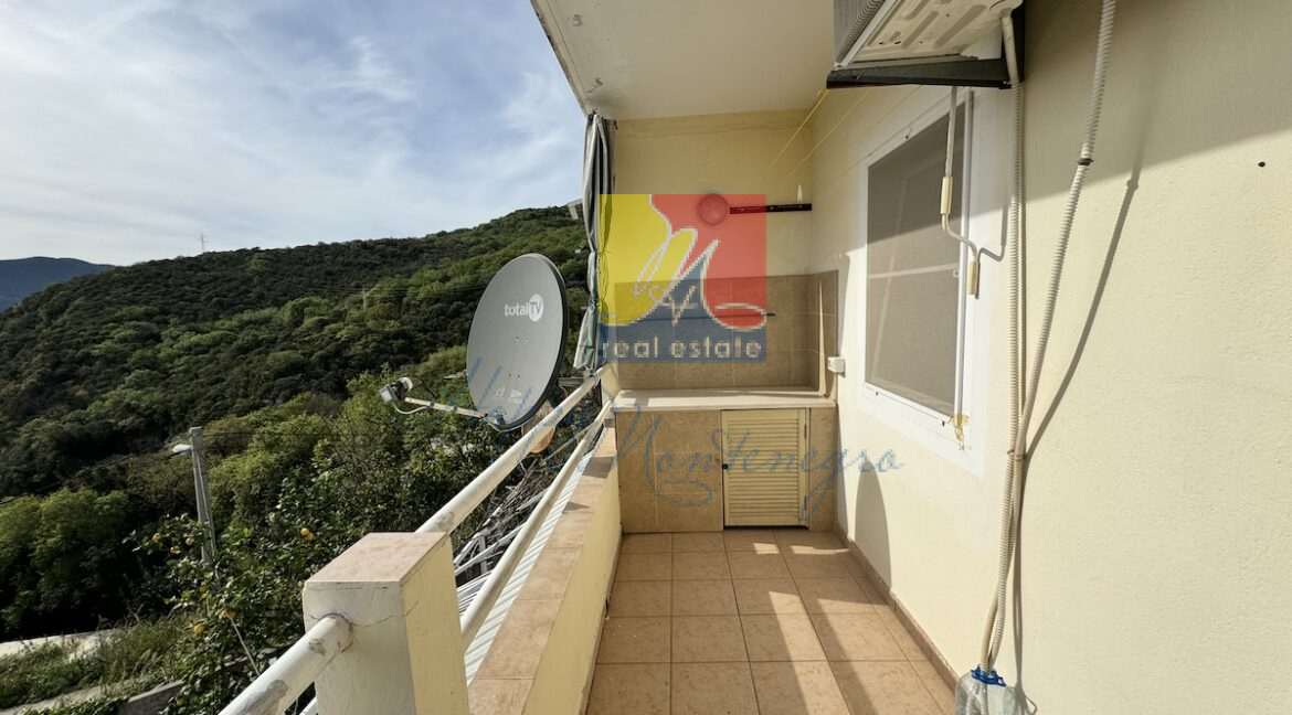 happymontenegro.real.estate.hercegnovi.central.apartment14