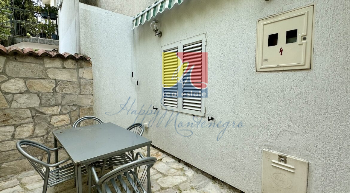 happymontenegro.real.estate.hercegnovi.bythesea.apartment.bythebeach.igalo2