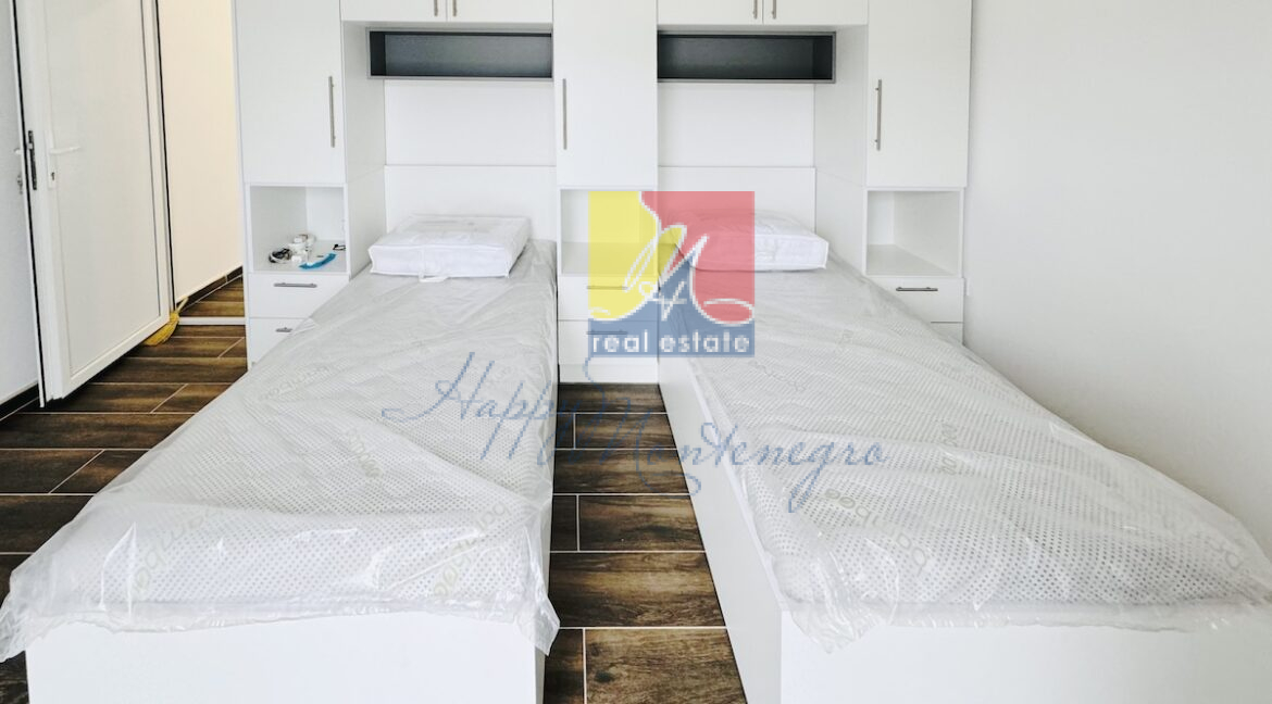 happy.montenegro.real.estate.montenegro.hercegnovi.bythesea.apartment.centre8