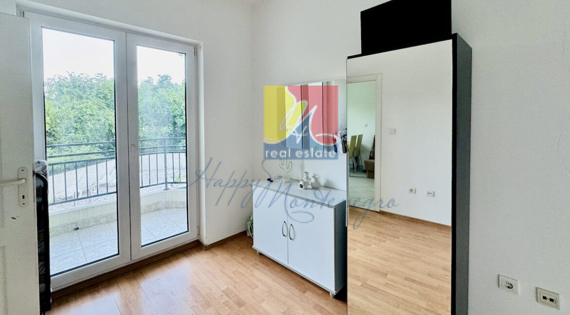 happy.montenegro.real.estate.montenegro.hercegnovi.bythesea.apartment.kamenari3