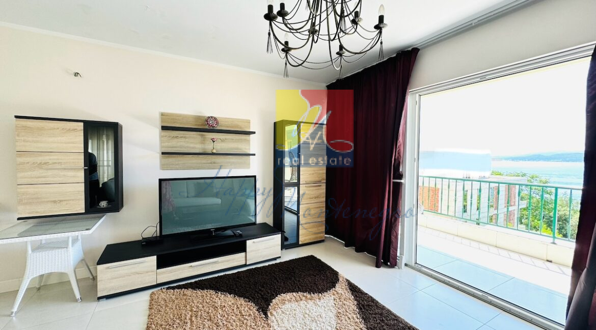 happy.montenegro.real.estate.montenegro.hercegnovi.bythesea.apartment.bijela12