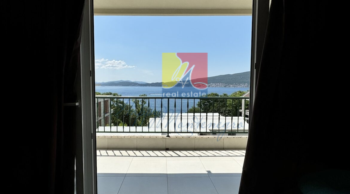 happy.montenegro.real.estate.montenegro.hercegnovi.bythesea.apartment.bijela14