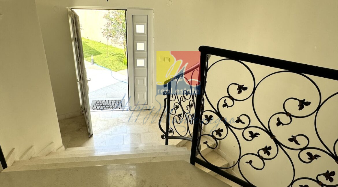 happy.montenegro.real.estate.montenegro.hercegnovi.bythesea.apartment.bijela17