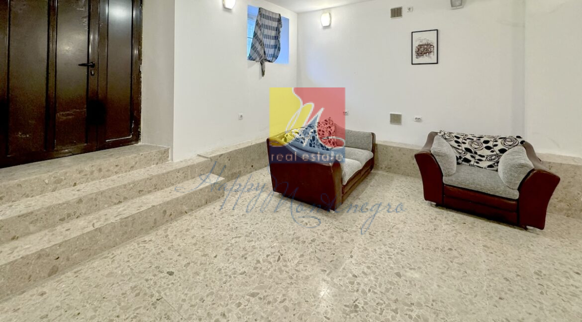 happy.montenegro.real.estate.montenegro.hercegnovi.bythesea.apartment.oldtown6