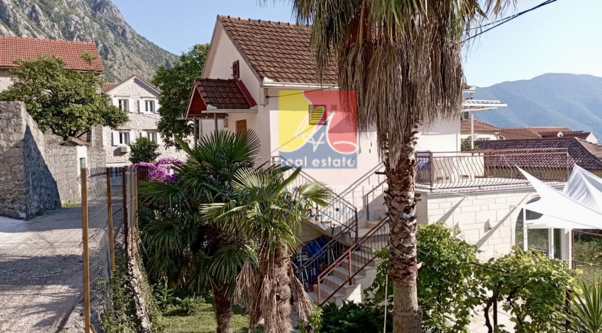 happy.montenegro.real.estate.montenegro.hercegnovi.bythesea.house.risan19