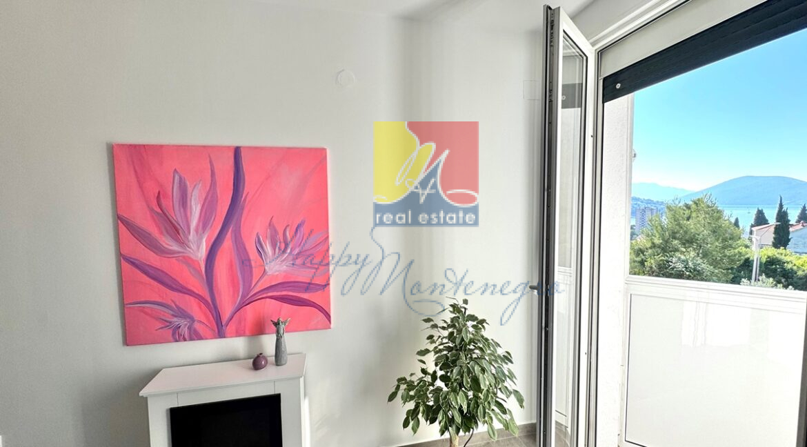 HAPPY_MONTENEGRO_apartment_igalo05