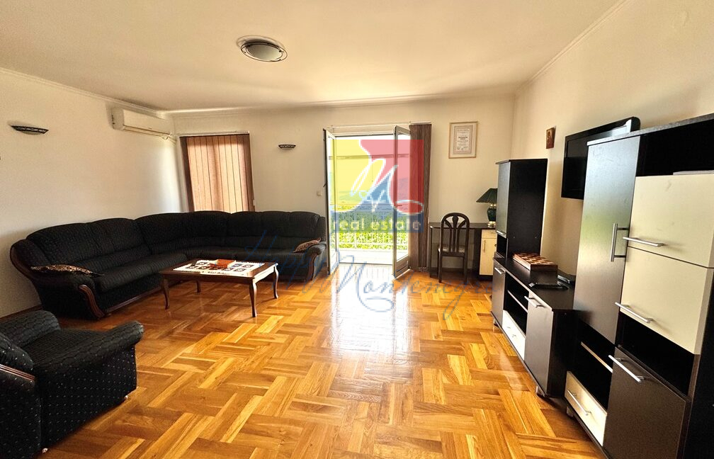 Happy Montenegro house in Montenegro with sea view34
