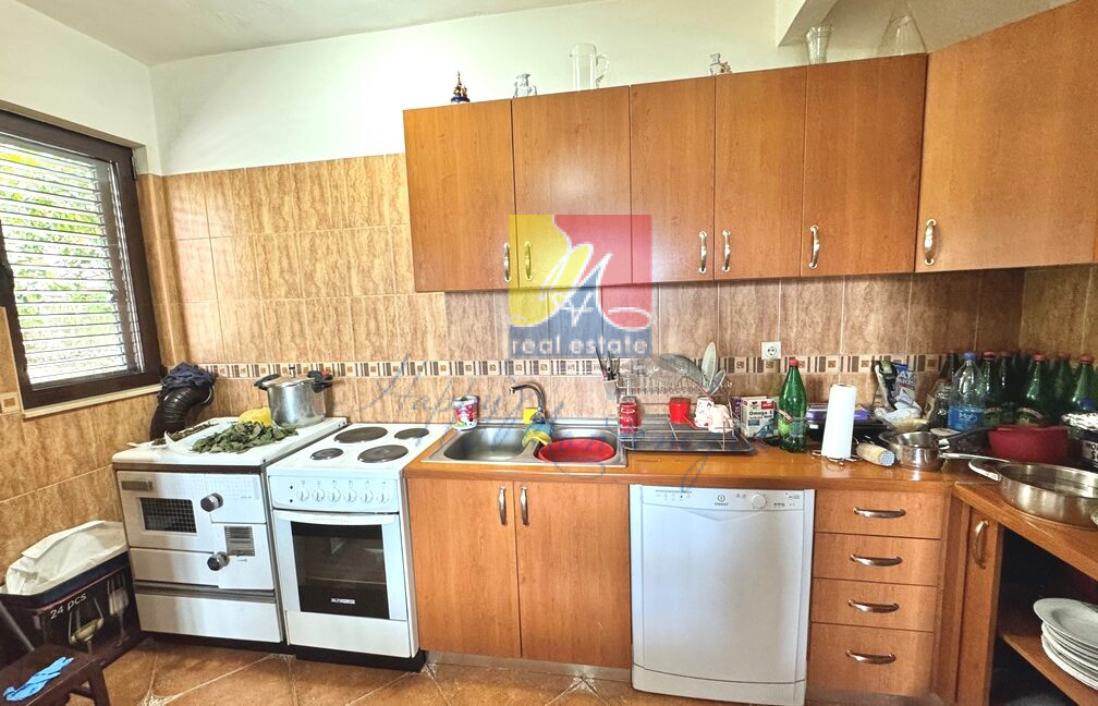 Happy Montenegro house in Montenegro with sea view43