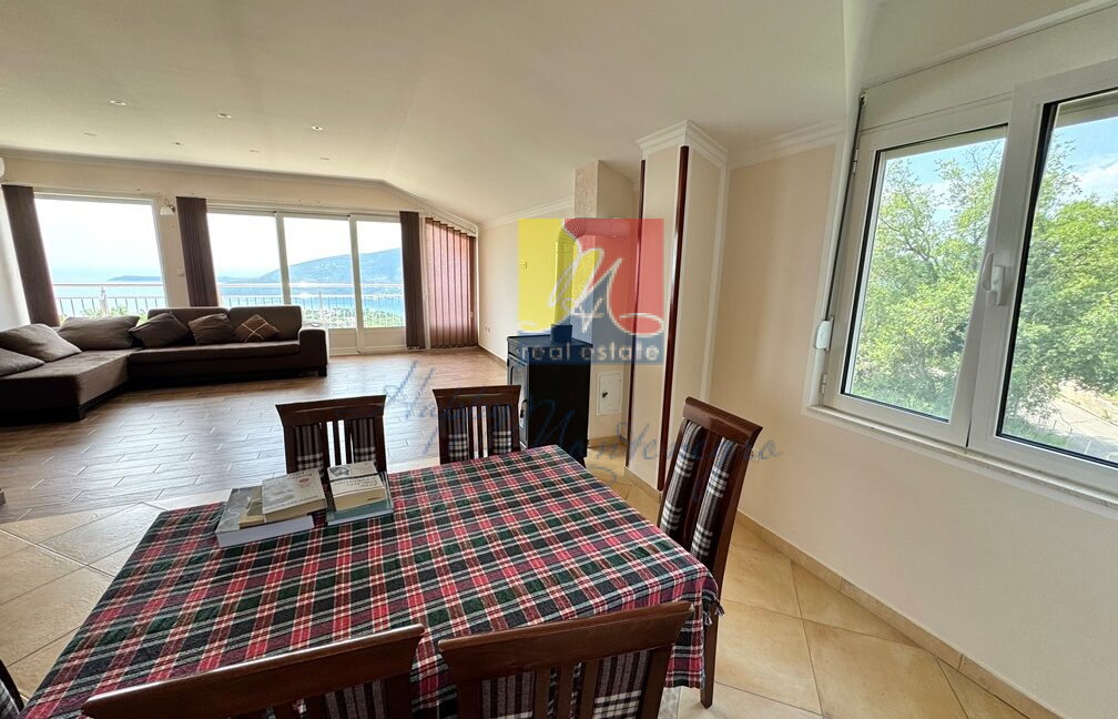Happy Montenegro house in Montenegro with sea view501