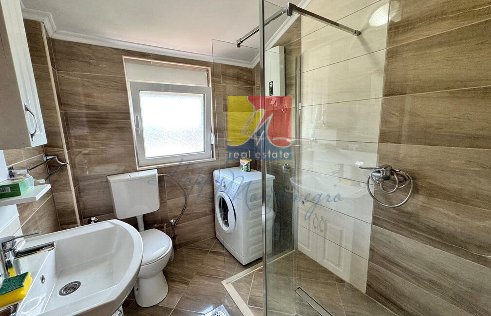 Happy Montenegro house in Montenegro with sea view503