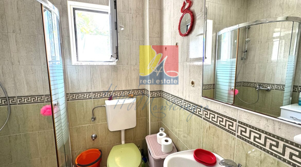 happy_montenegro_house_in_Montenegro05