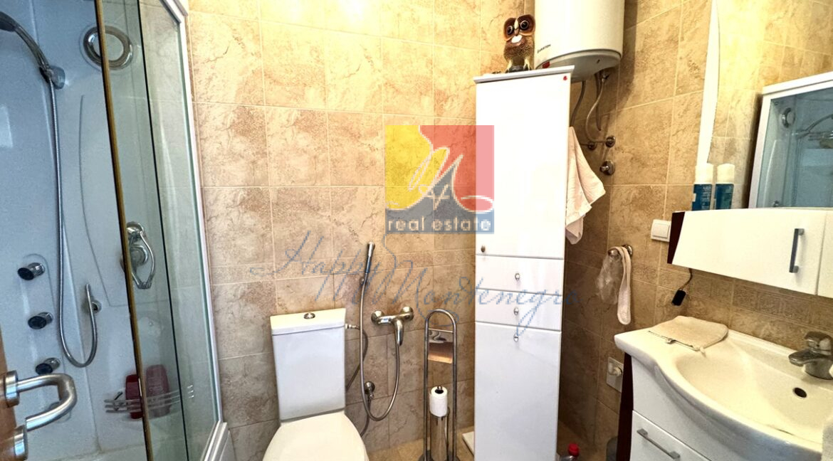 property in montenegro happy montenegro apartment11