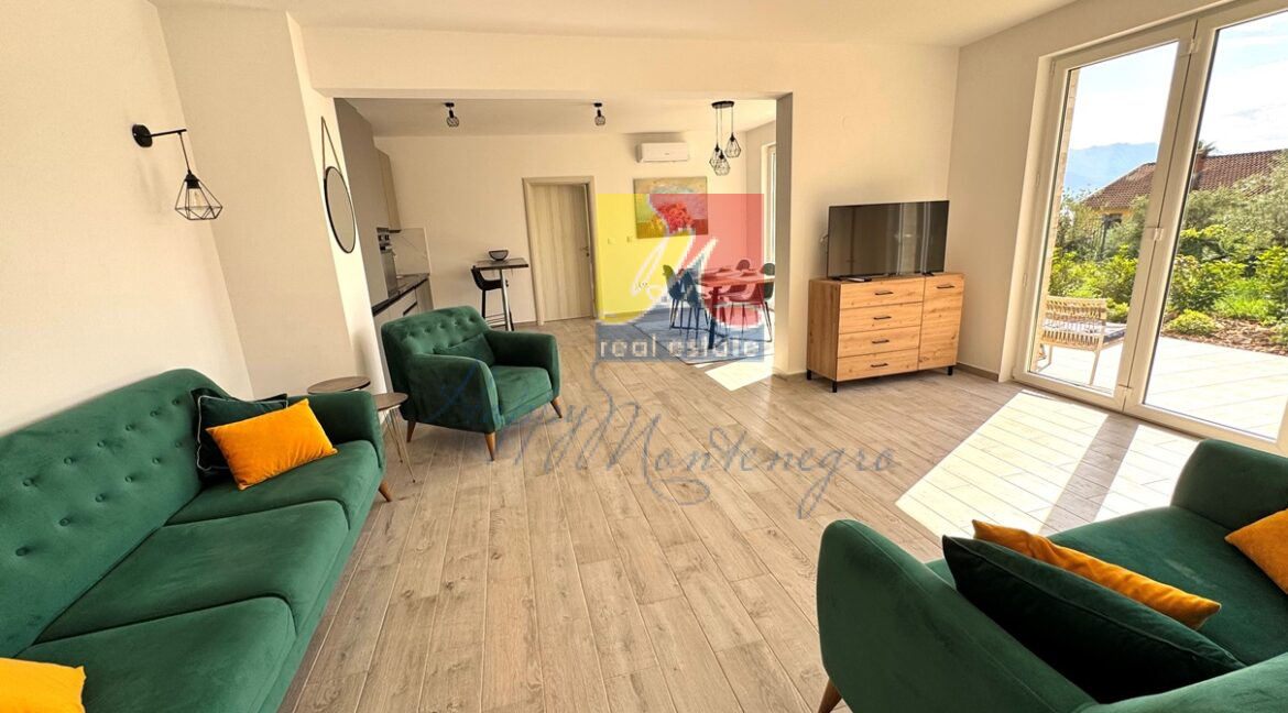 happy montenegro property apartment in Montenegro15