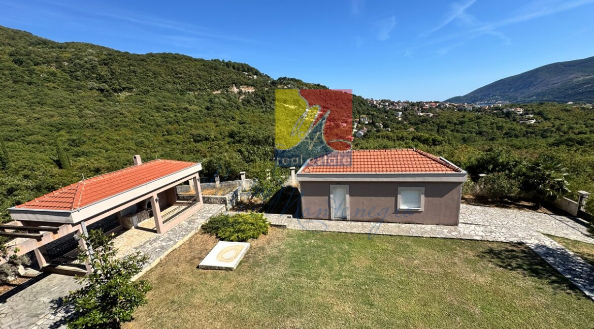 happy Montenegro property house in Montenegro villa in Montenegro19