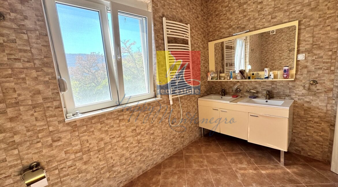 happy Montenegro property house in Montenegro villa in Montenegro27
