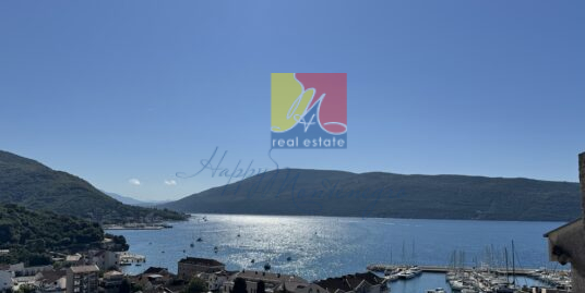 Квартира с видом на море