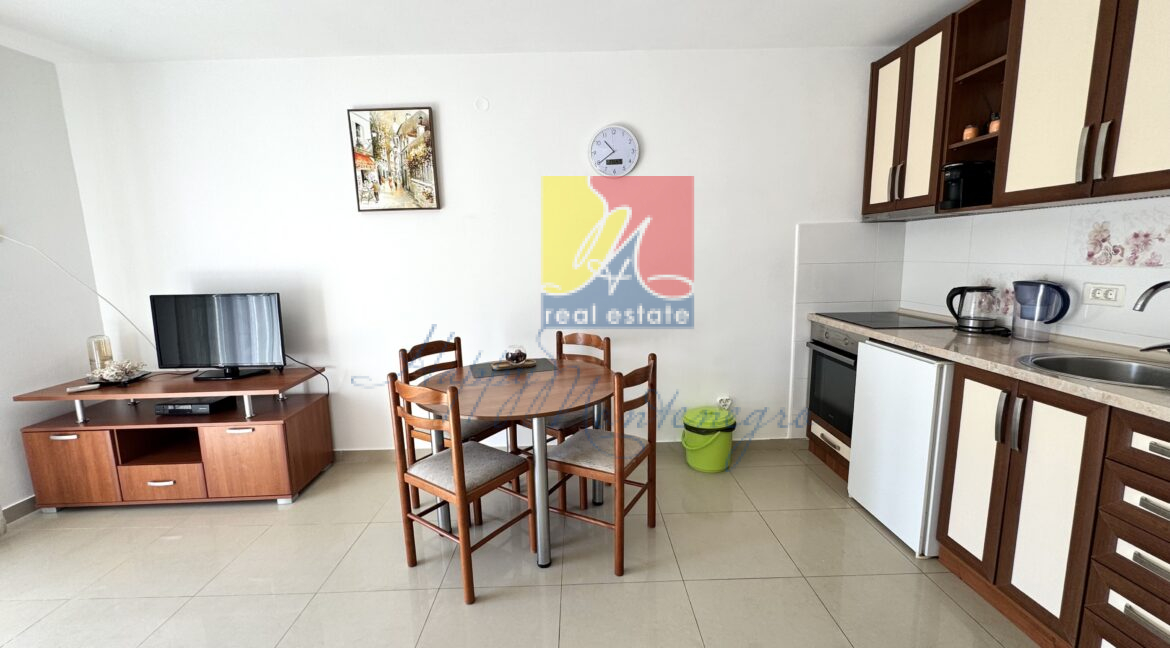 happymontenegro seaview flat10