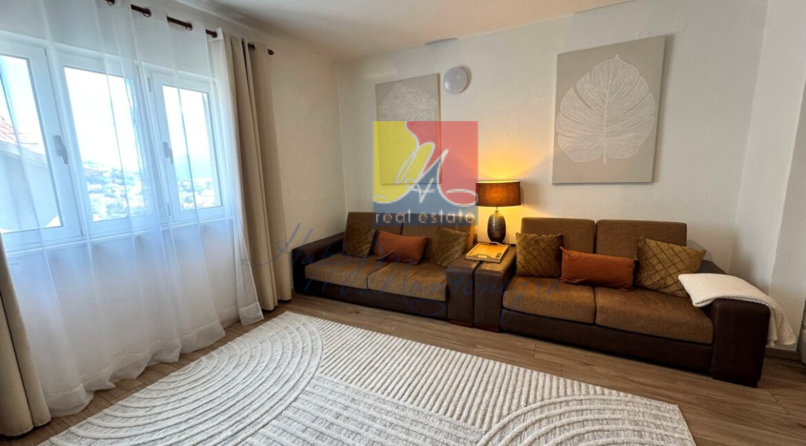 property in Montenegro Happy Montenegro10