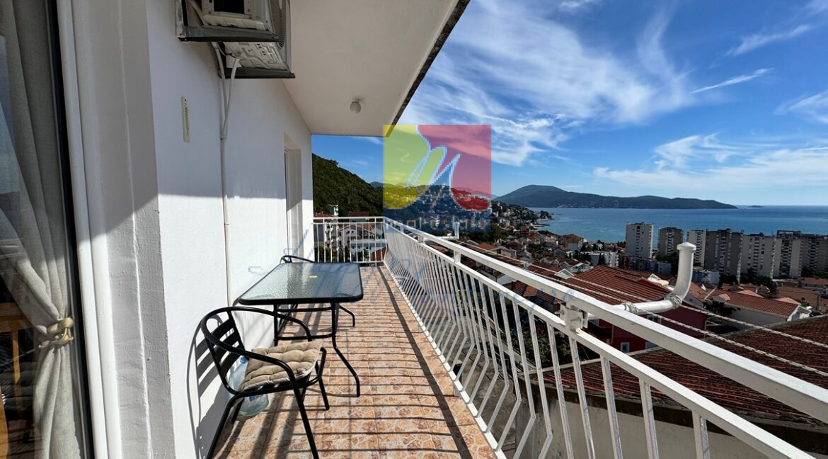 property in Montenegro Happy Montenegro25