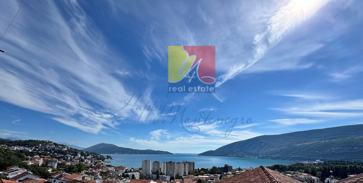 property in Montenegro Happy Montenegro26