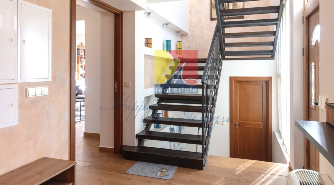 Happy Montenegro property villa house08