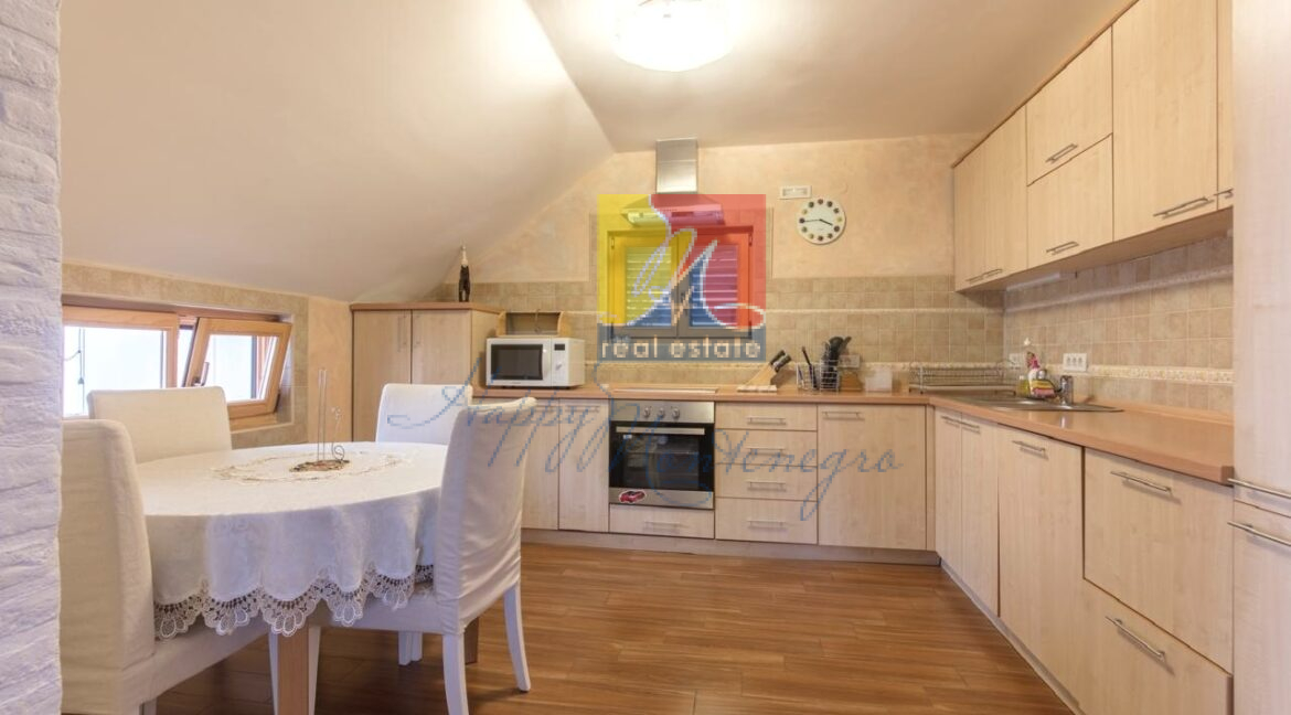 Happy Montenegro property villa house18