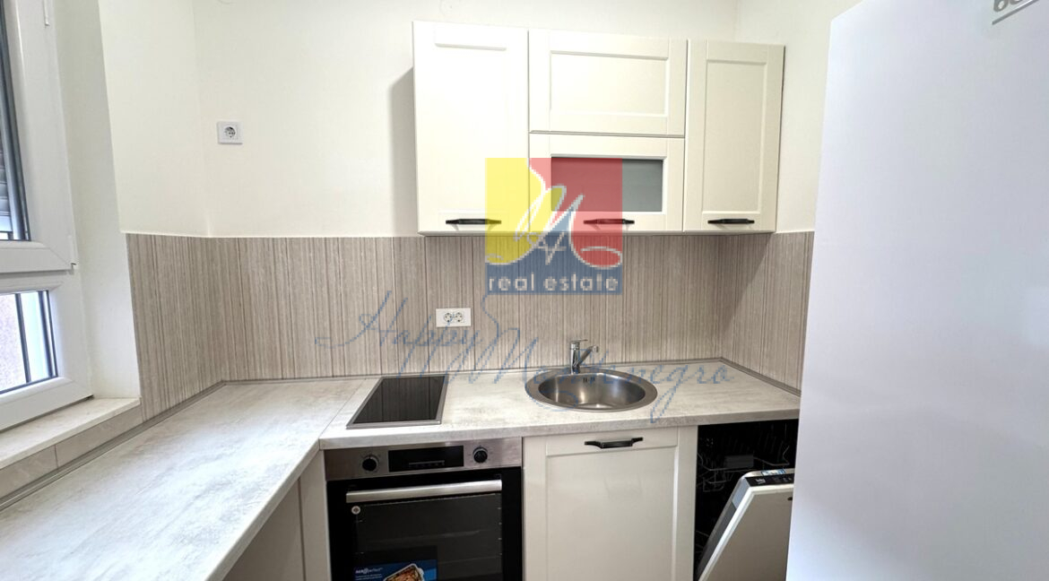 New apartment close to the sea Happy Montenegro04