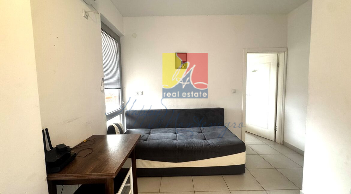 Cheap apartment in Montenegro 101