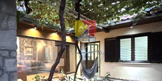 Просторная квартира рядом с морем на Савина