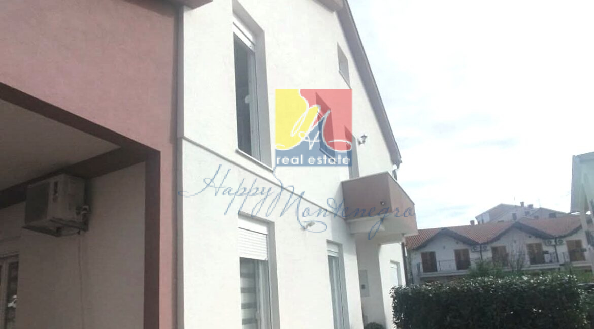 property Montenegro Happy Montenegro03