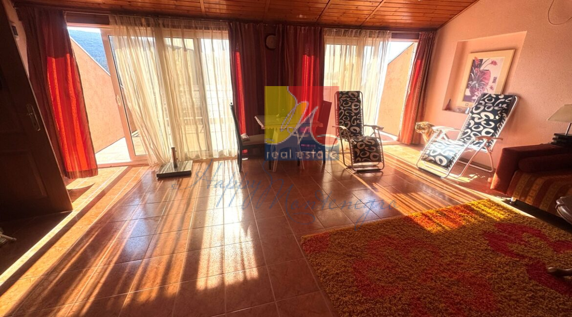 great house in Montenegro Happy Montenegro11