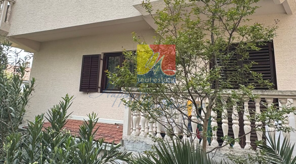 happy montenegro Apartment in the city center8