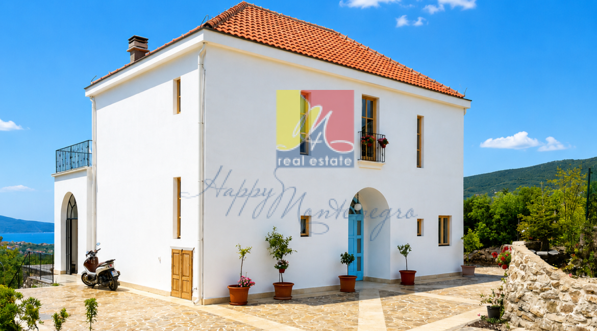 Happy Montenegro beautiful villa30