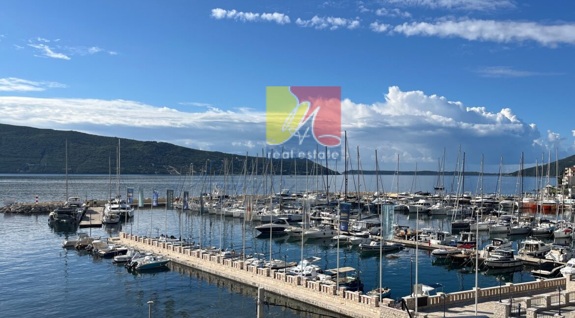 HAPPY MONTENEGRO Luxury apartments in Montenegro32