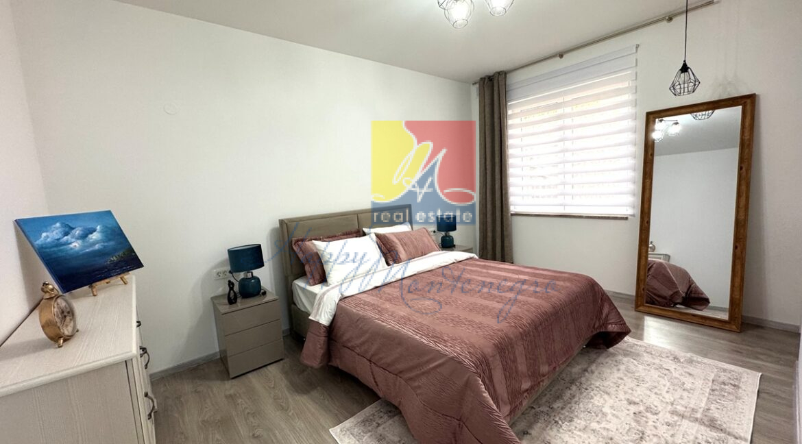 Happy Montenegro real estate agency02