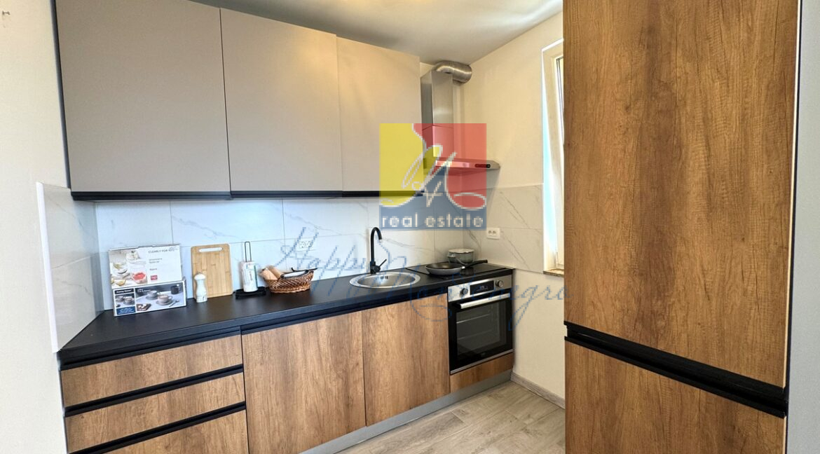 Happy Montenegro real estate agency05