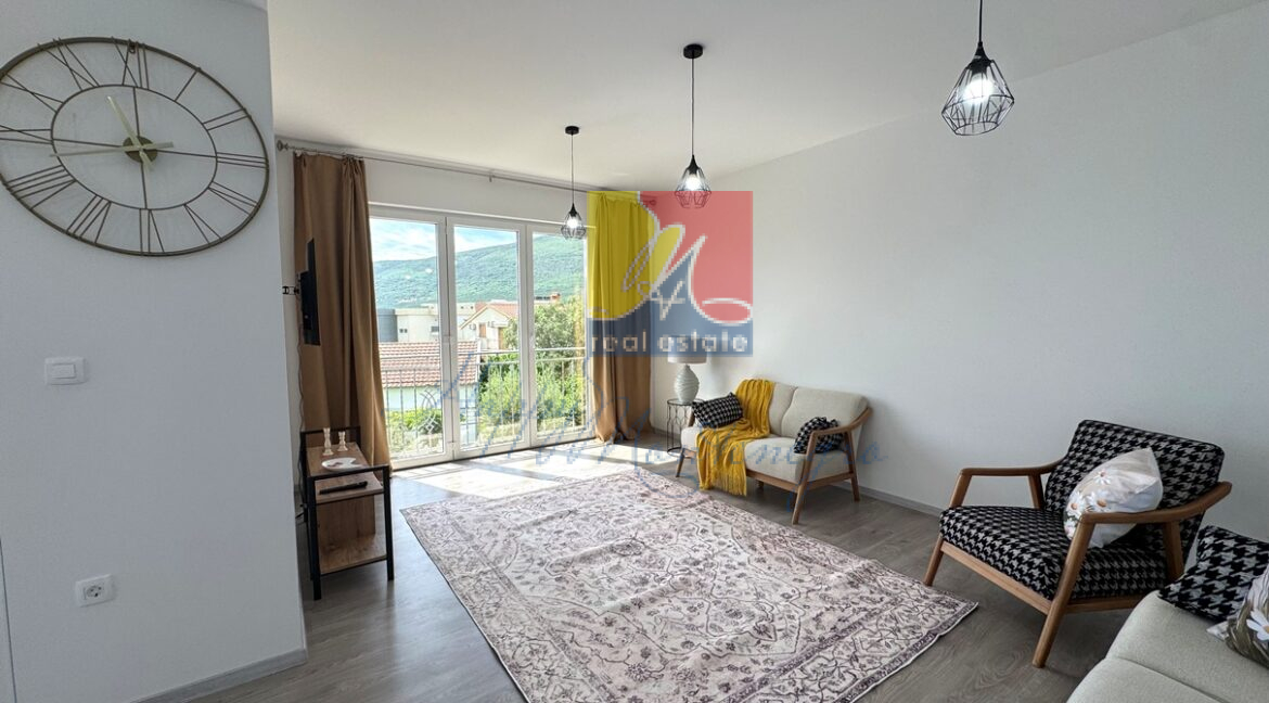 Happy Montenegro real estate agency07