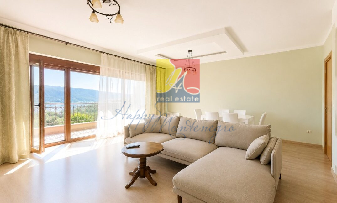 Happy Montenegro seaview apartment4