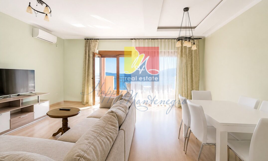 Happy Montenegro seaview apartment5