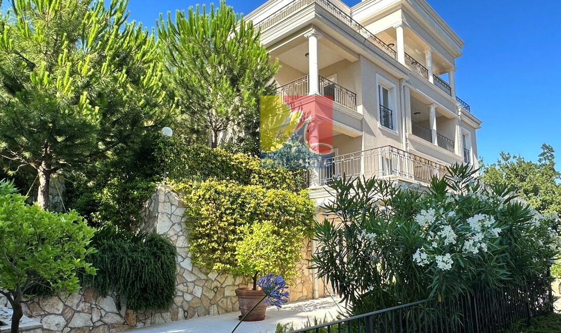 happymontenegro-lux33