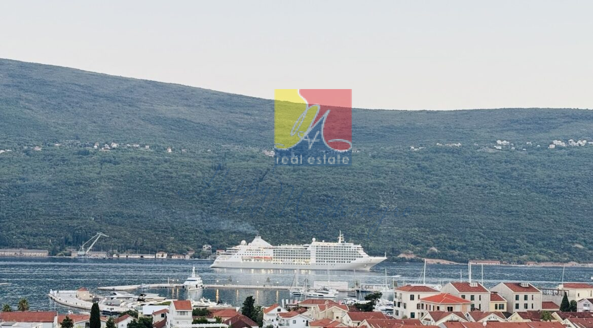 best real estate Happy Montenegro Herceg Novi09
